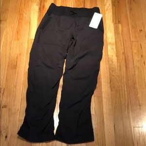 Lululemon Dance Studio Pant III UL R - Sz. 10